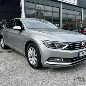 VW Passat 1.6 TDI Confortline - Image 3