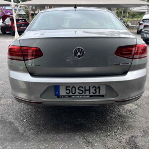 VW Passat 1.6 TDI Confortline - Image 4