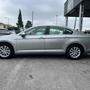 VW Passat 1.6 TDI Confortline - Image 9