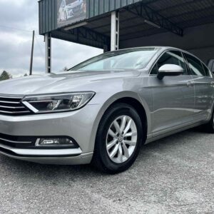 VW Passat 1.6 TDI Confortline - Image 5