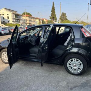 Fiat Punto 1.2 Young S&S - Image 10