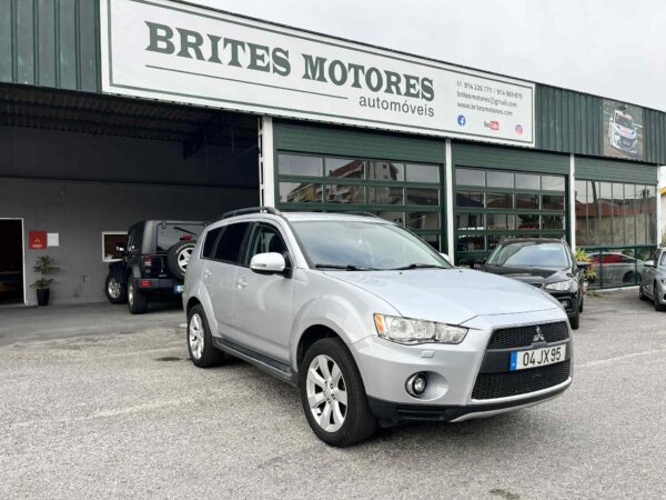 Mitsubishi Outlander 2.2 DI-D Intense
