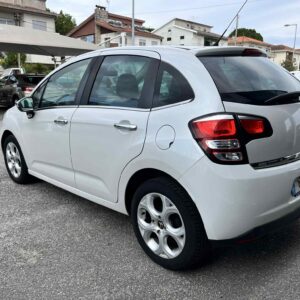 Citroën C3 1.2 Exclusive - Image 2