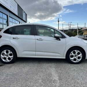 Citroën C3 1.2 Exclusive - Image 8
