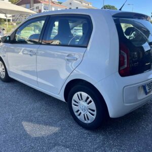 VW Up! 1.0 BlueMotion - Image 2