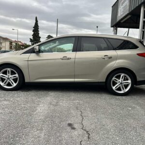 Ford Focus SW 1.5 TDCi Titanium - Image 4