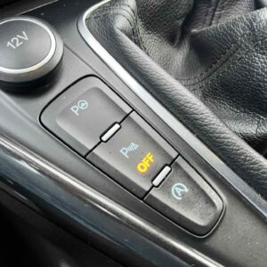 Ford Focus SW 1.5 TDCi Titanium - Image 13