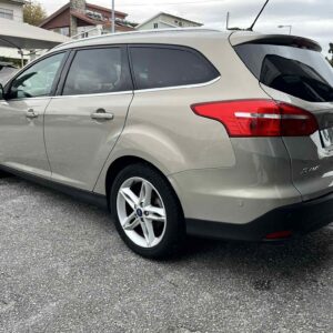 Ford Focus SW 1.5 TDCi Titanium - Image 8