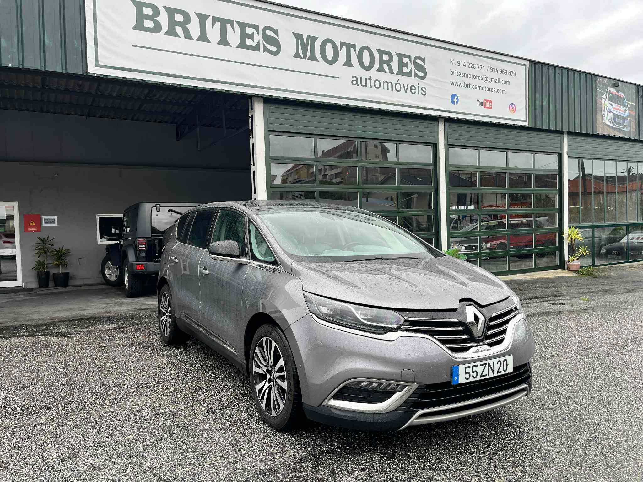 Renault Espace 1.6 dCi Initiale Paris EDC