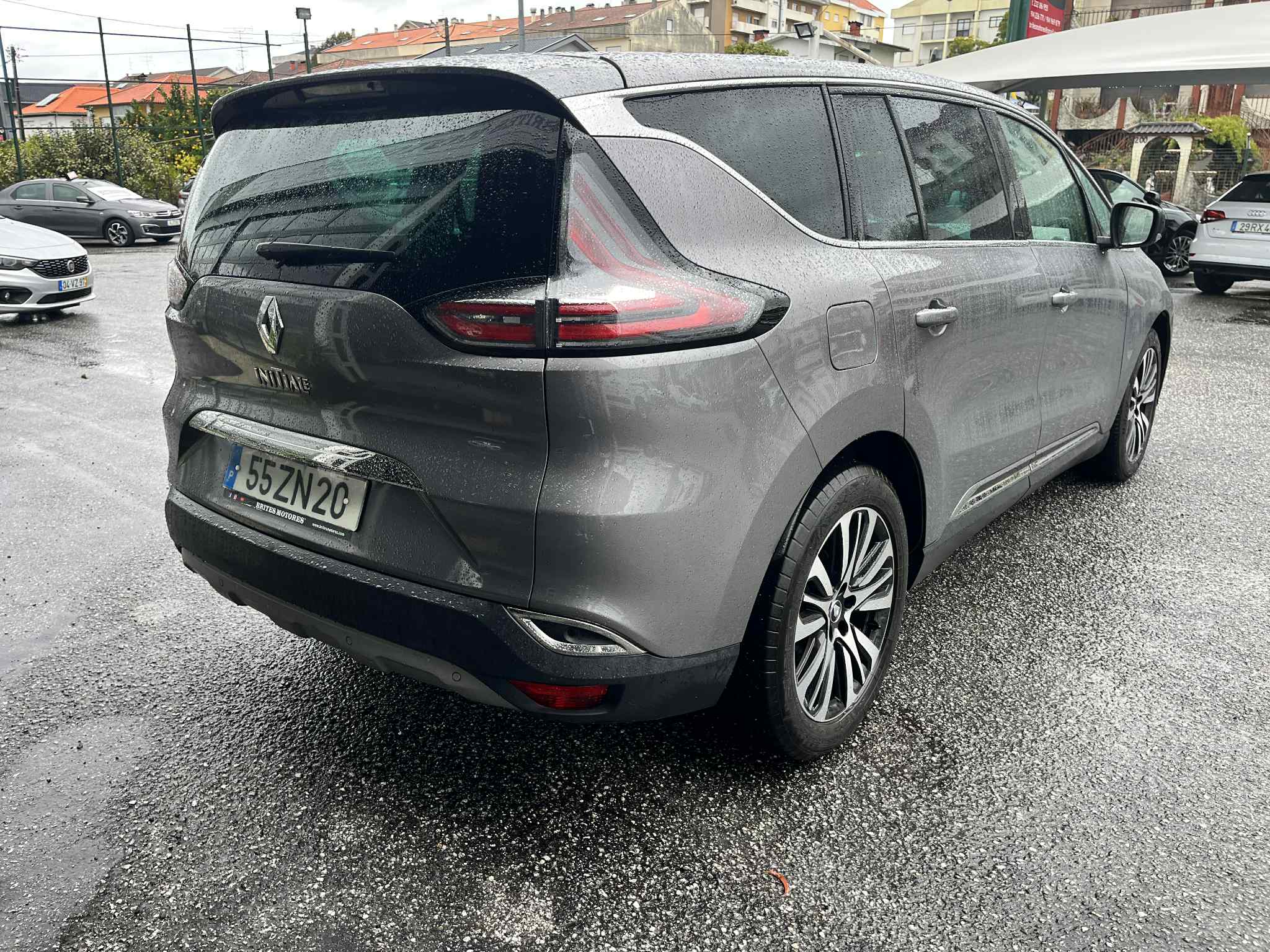 Renault Espace 1.6 dCi Initiale Paris EDC - Image 4