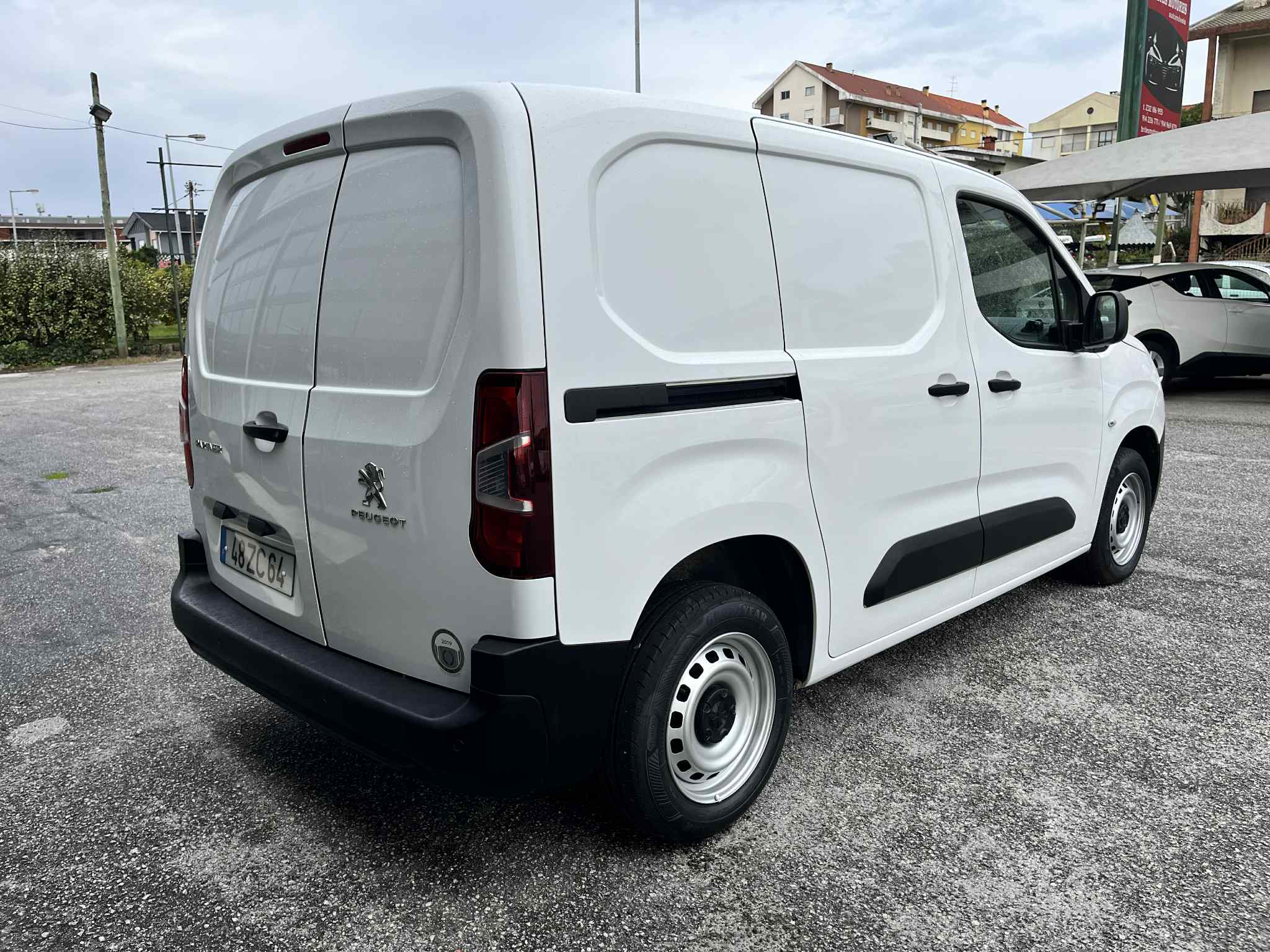 Peugeot Partner 1.6 HDi C/ IVA - Image 3