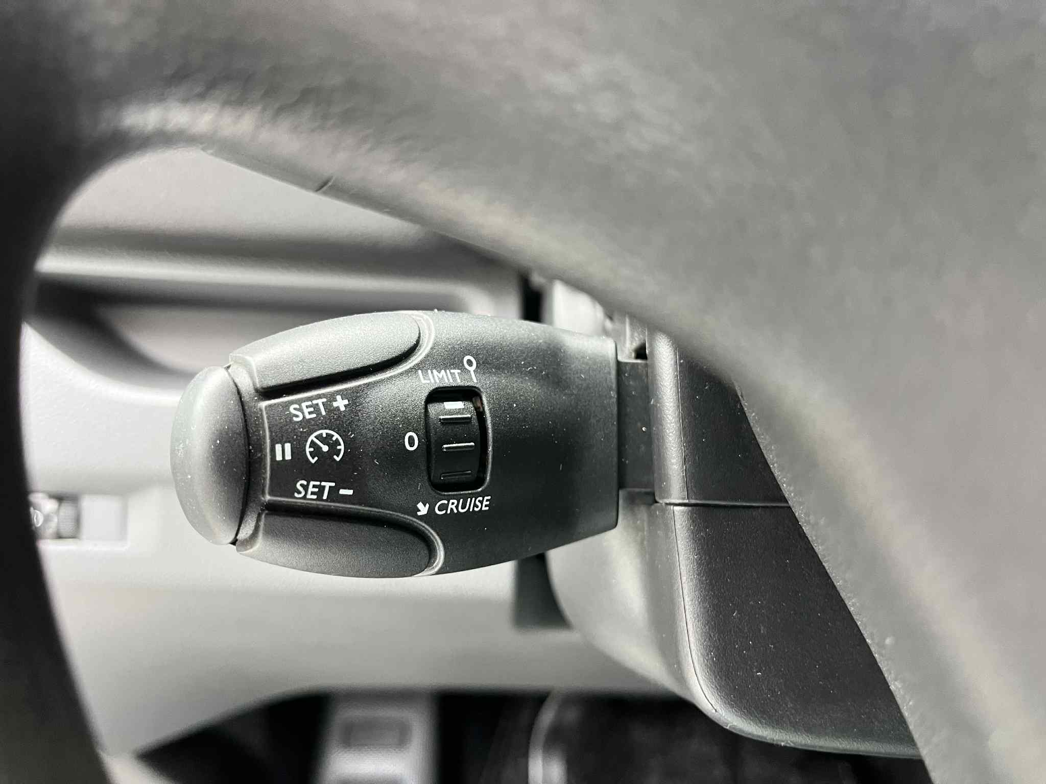 Peugeot Expert 1.6Hdi L2 IVA dedutivel - Image 17