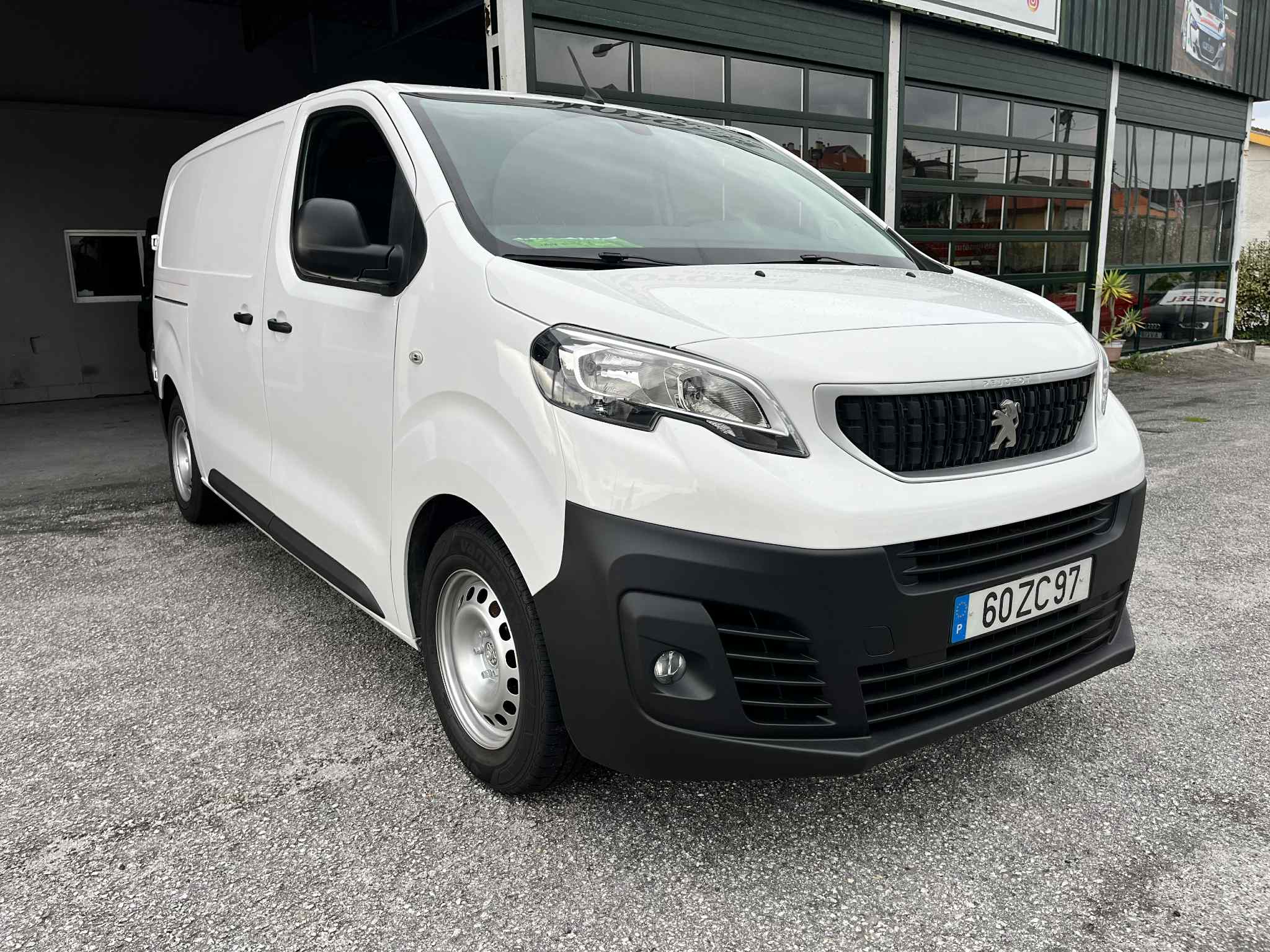 Peugeot Expert 1.6Hdi L2 IVA dedutivel - Image 9