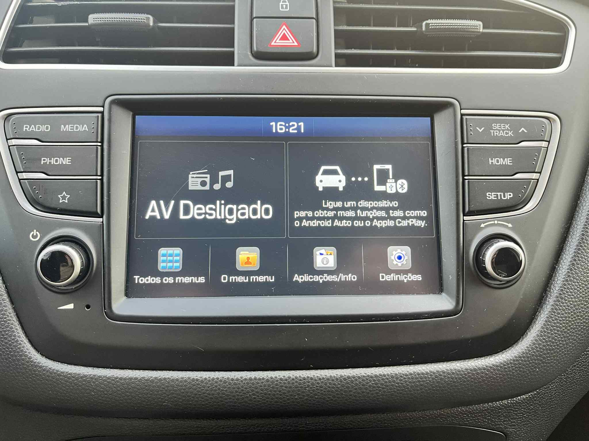 Hyundai i20 Active 1.0 T-GDi Style+TT+CI 7DCT - Image 14