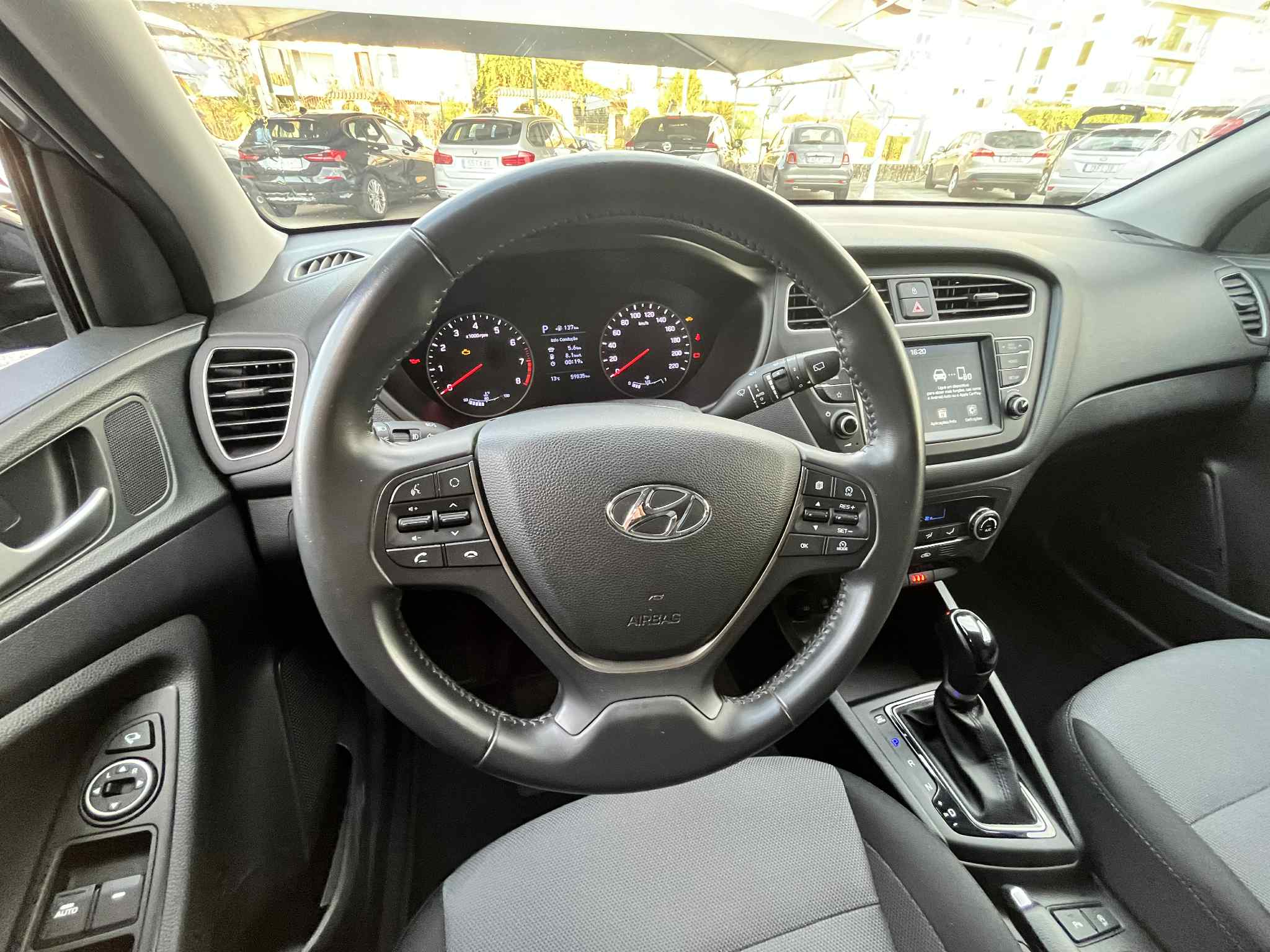 Hyundai i20 Active 1.0 T-GDi Style+TT+CI 7DCT - Image 10