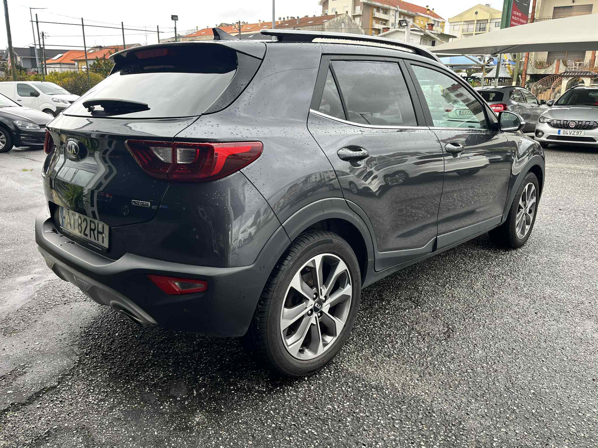 Kia Stonic 1.6 CRDI Vision - Image 2