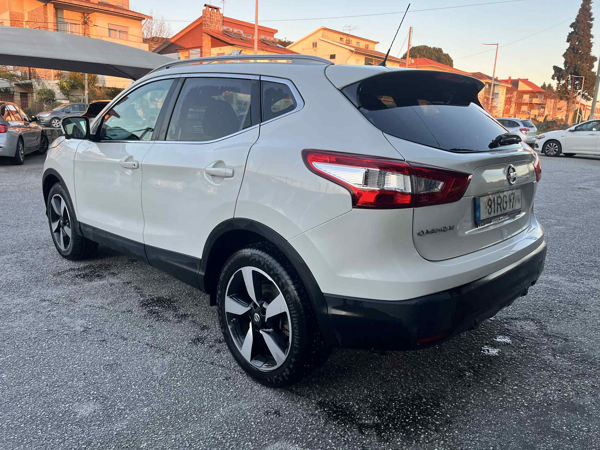 Nissan Qashqai 1.2 DIG-T Tekna Premium - Image 6