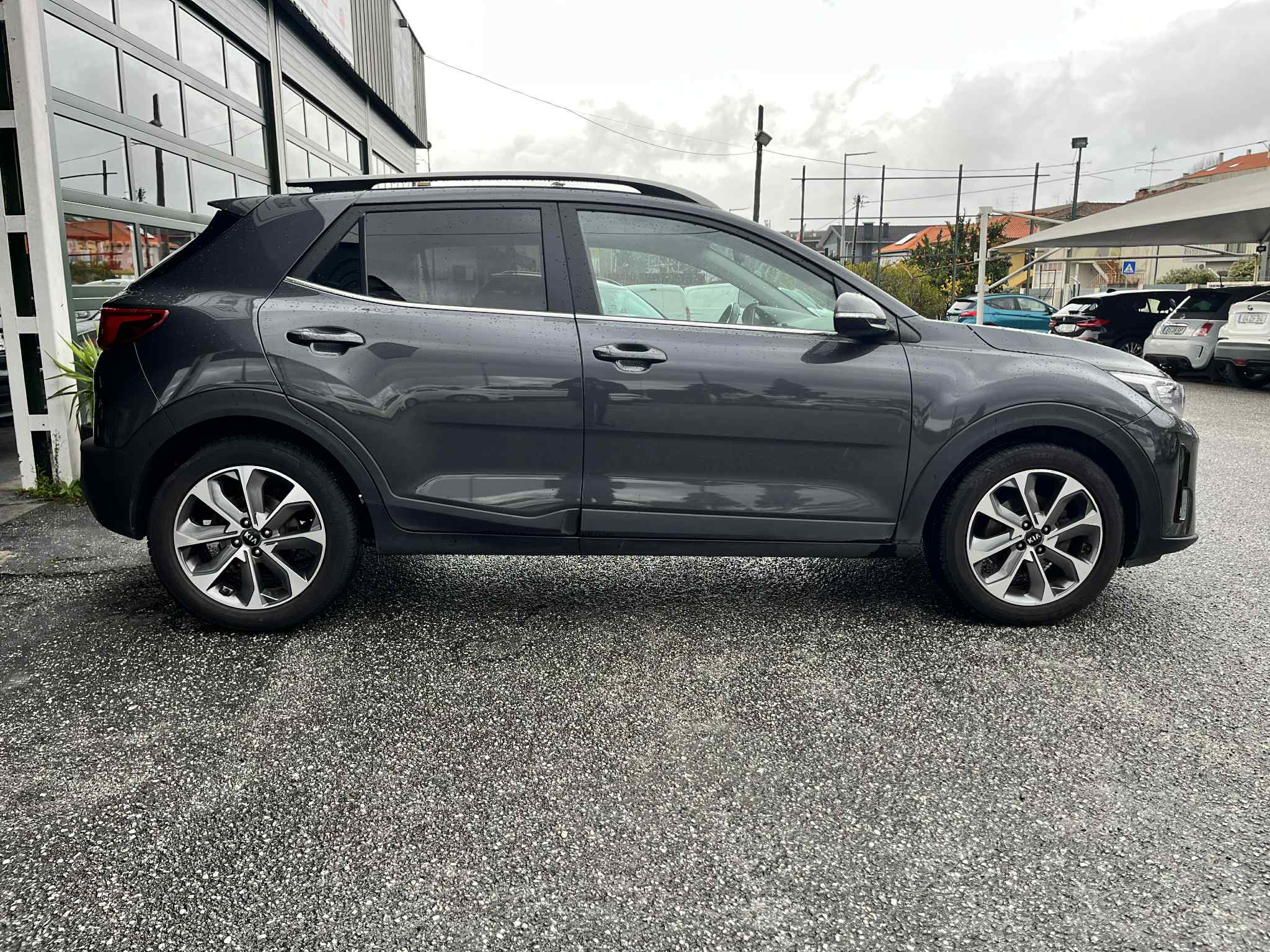 Kia Stonic 1.6 CRDI Vision - Image 3