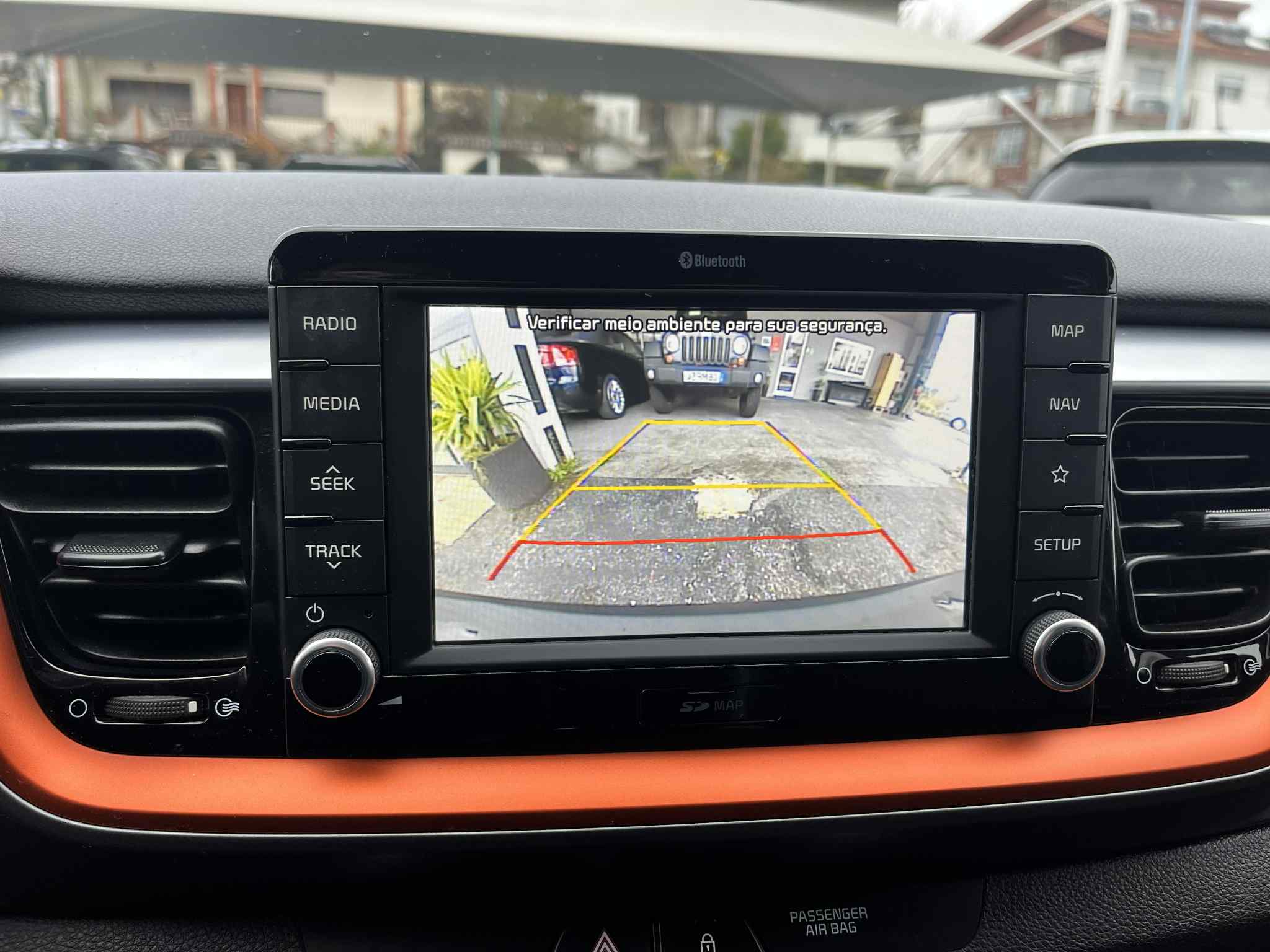 Kia Stonic 1.6 CRDI Vision - Image 14