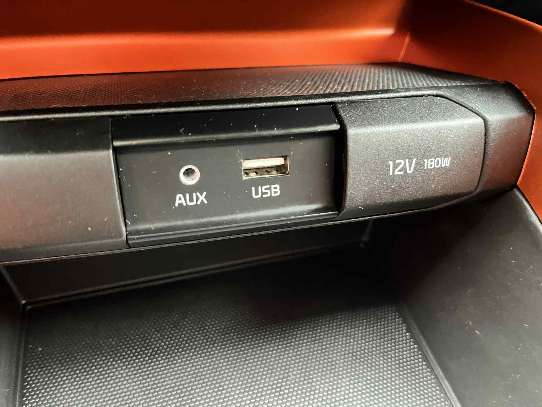 Kia Stonic 1.6 CRDI Vision - Image 19