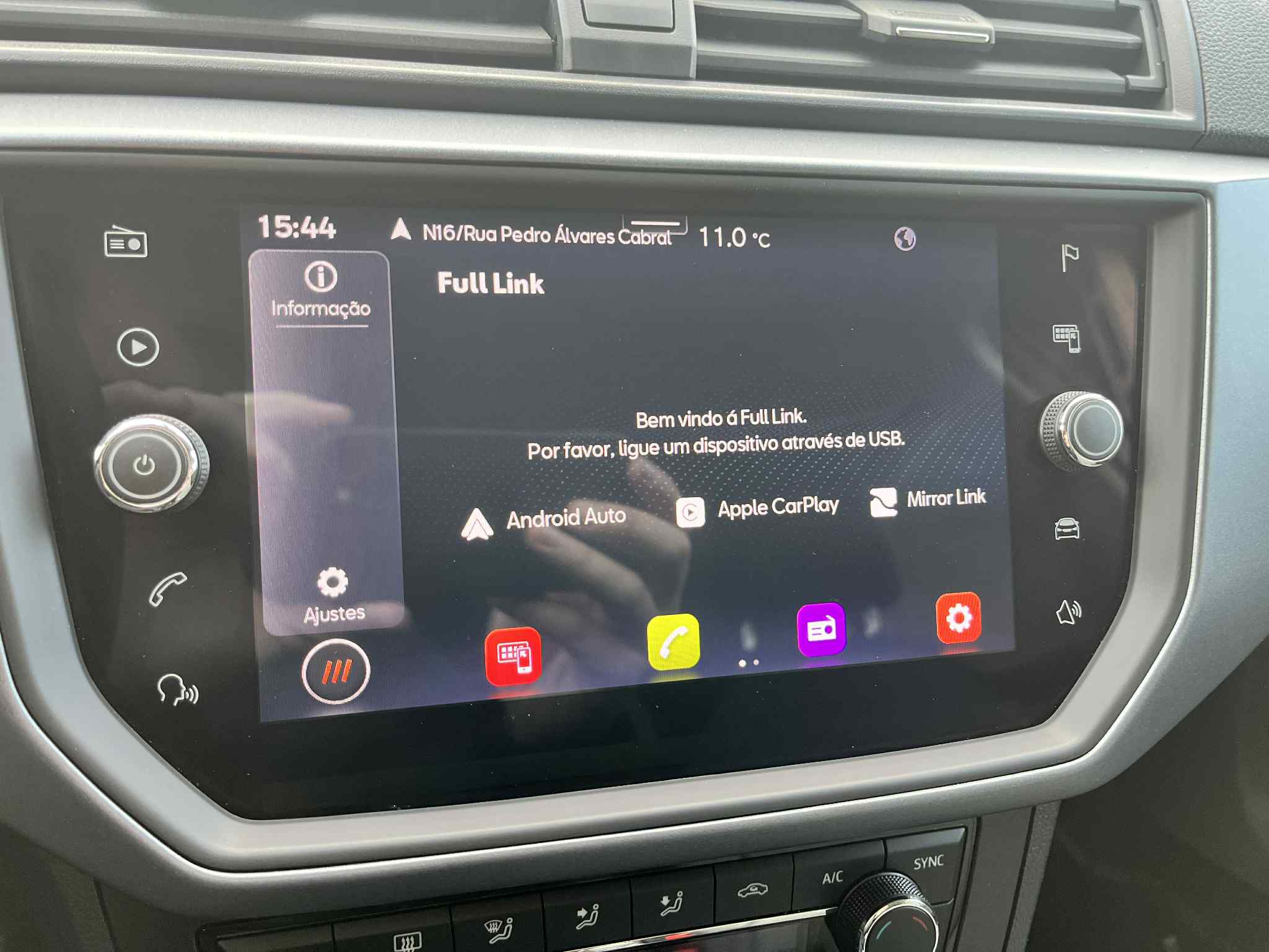 Seat Arona 1.0 TSI Style - Image 17