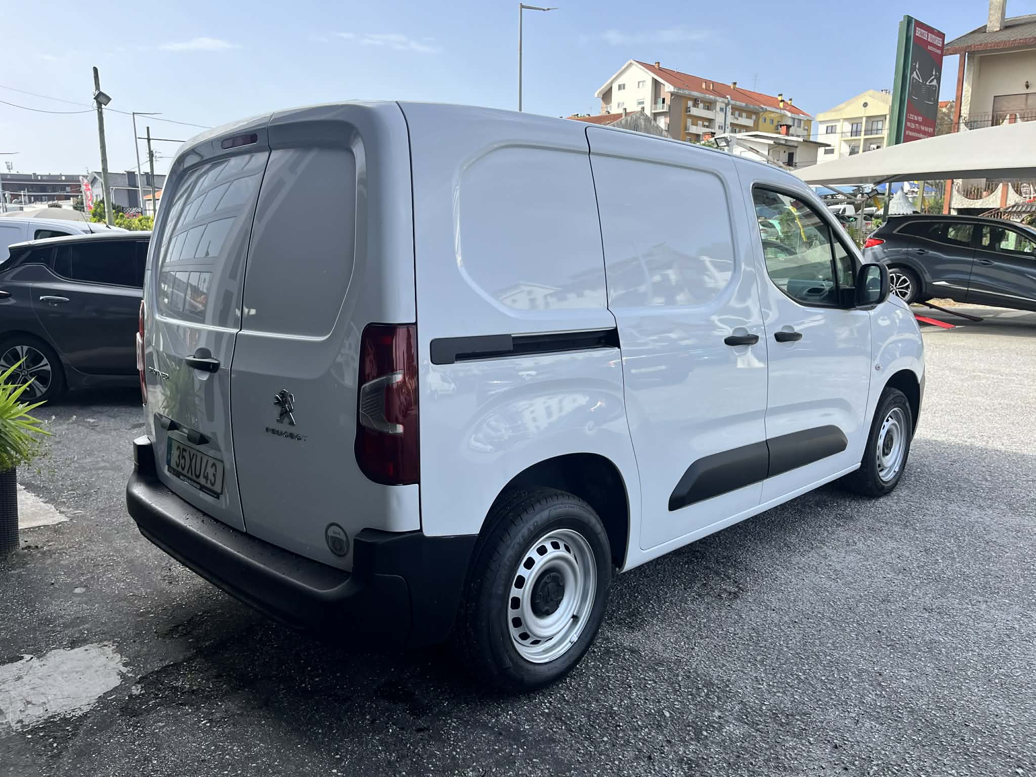 Peugeot Partner 1.6 Hdi C/IVA - Image 4