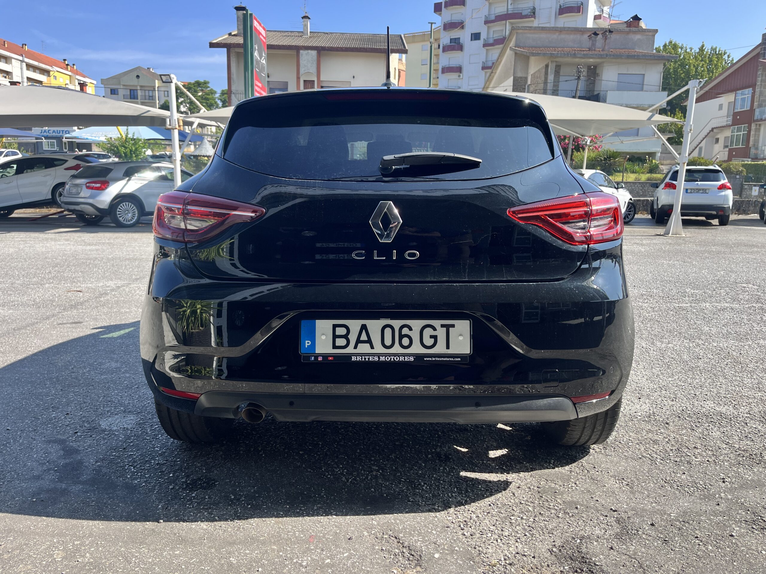Renault Clio 1.0 TCe Evolution - Image 2