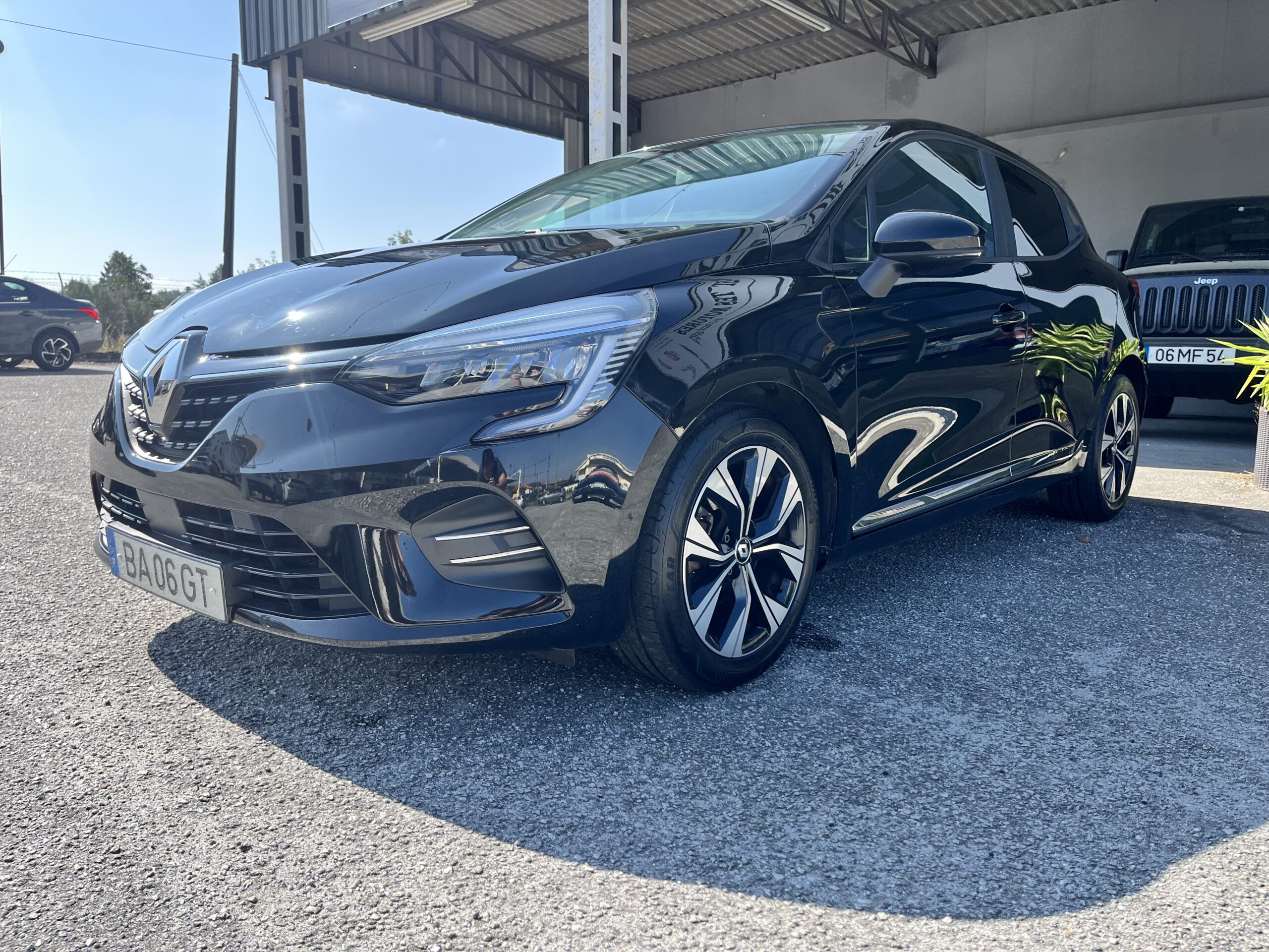 Renault Clio 1.0 TCe Evolution - Image 3
