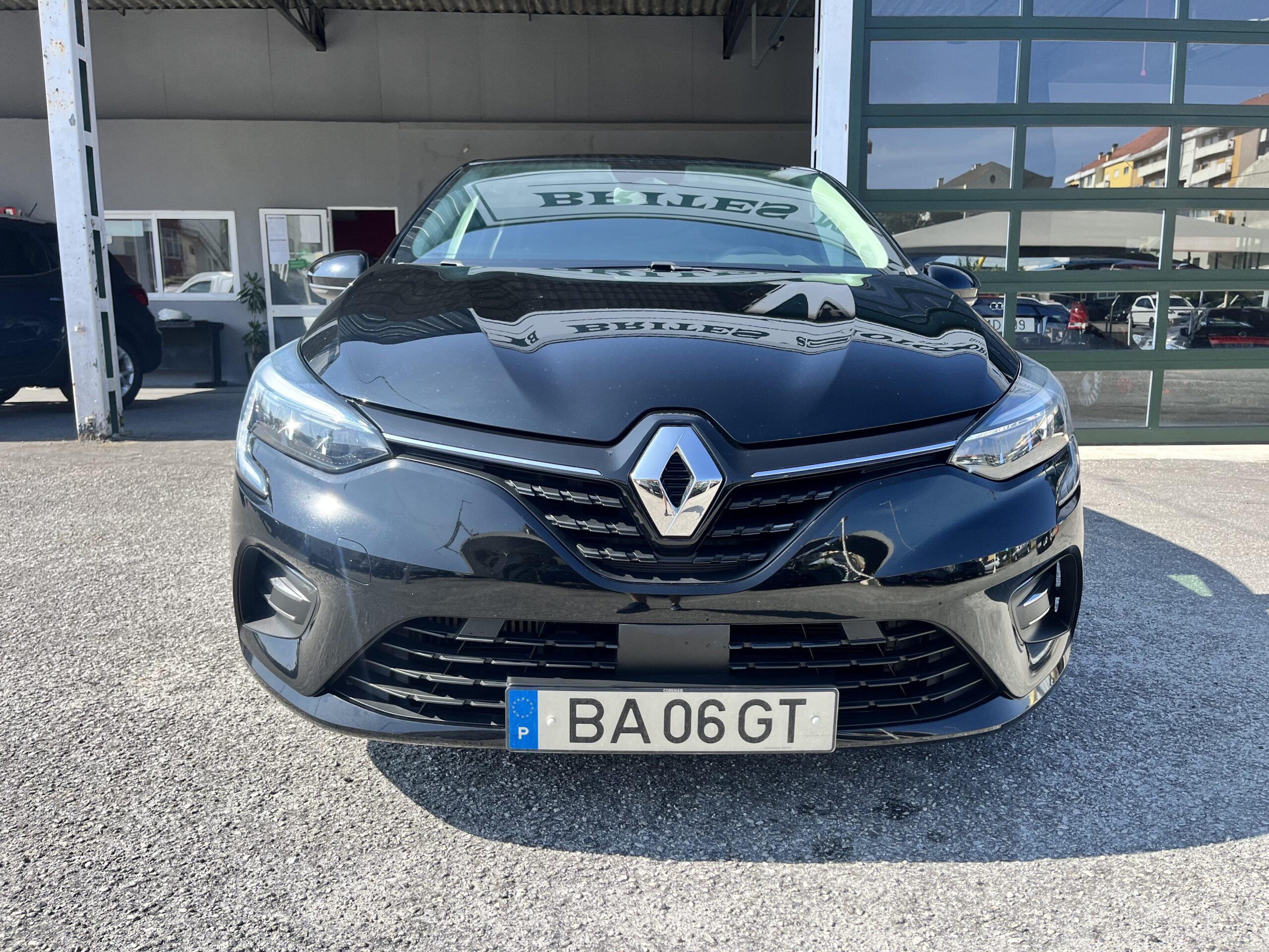 Renault Clio 1.0 TCe Evolution - Image 4