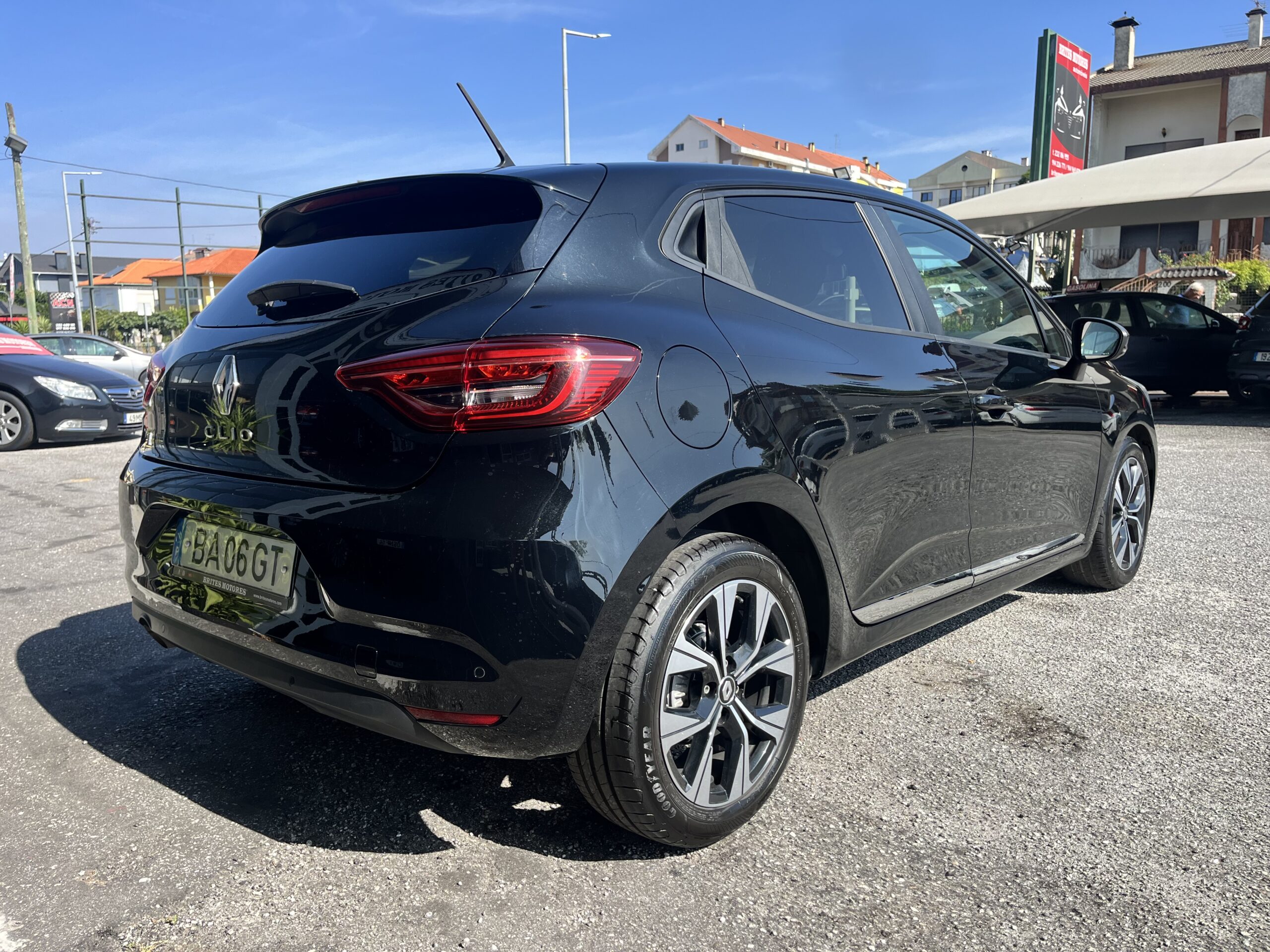 Renault Clio 1.0 TCe Evolution - Image 7