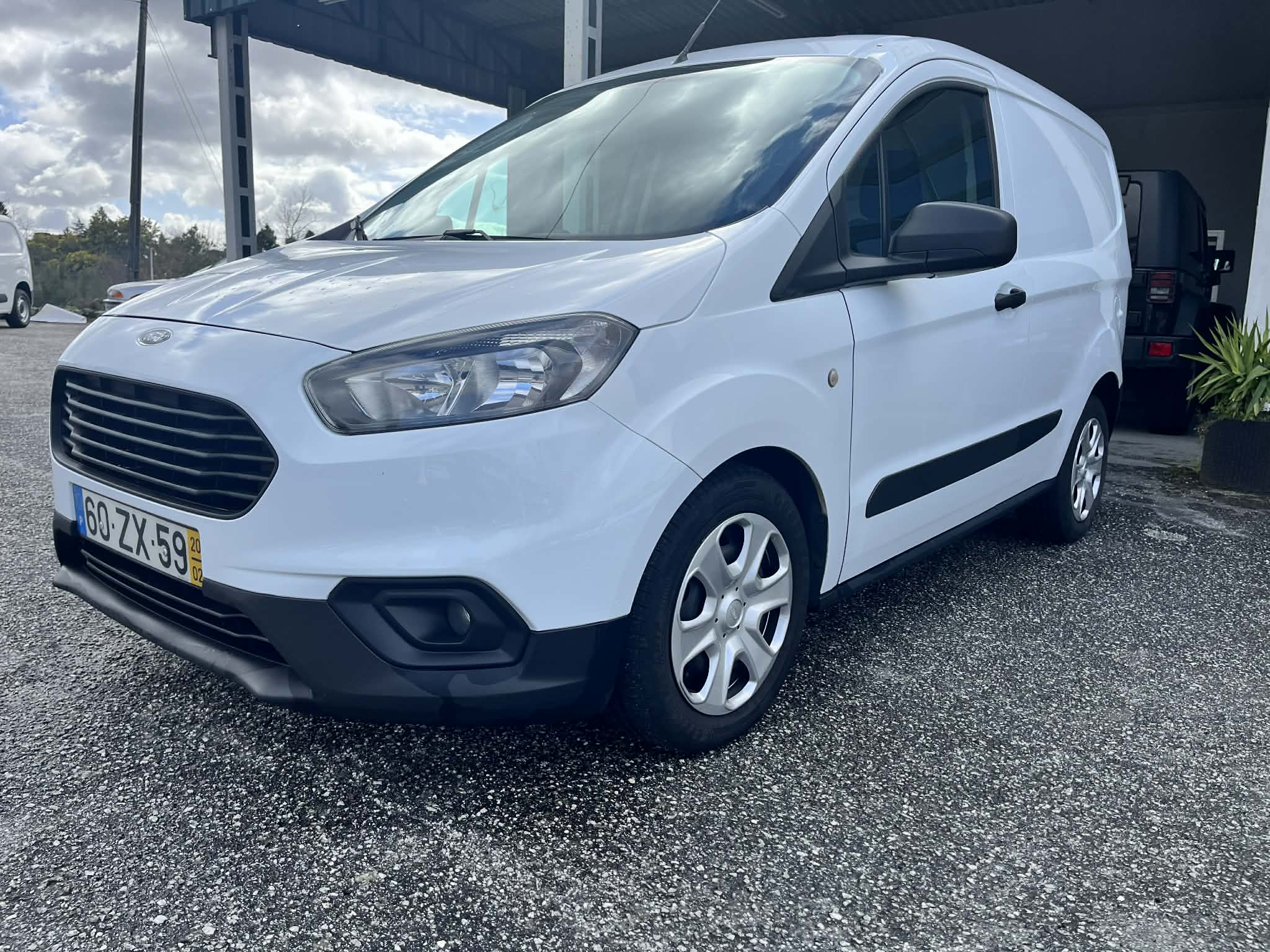 Ford Transit Courier 1.5 TDCi Trend - Image 7