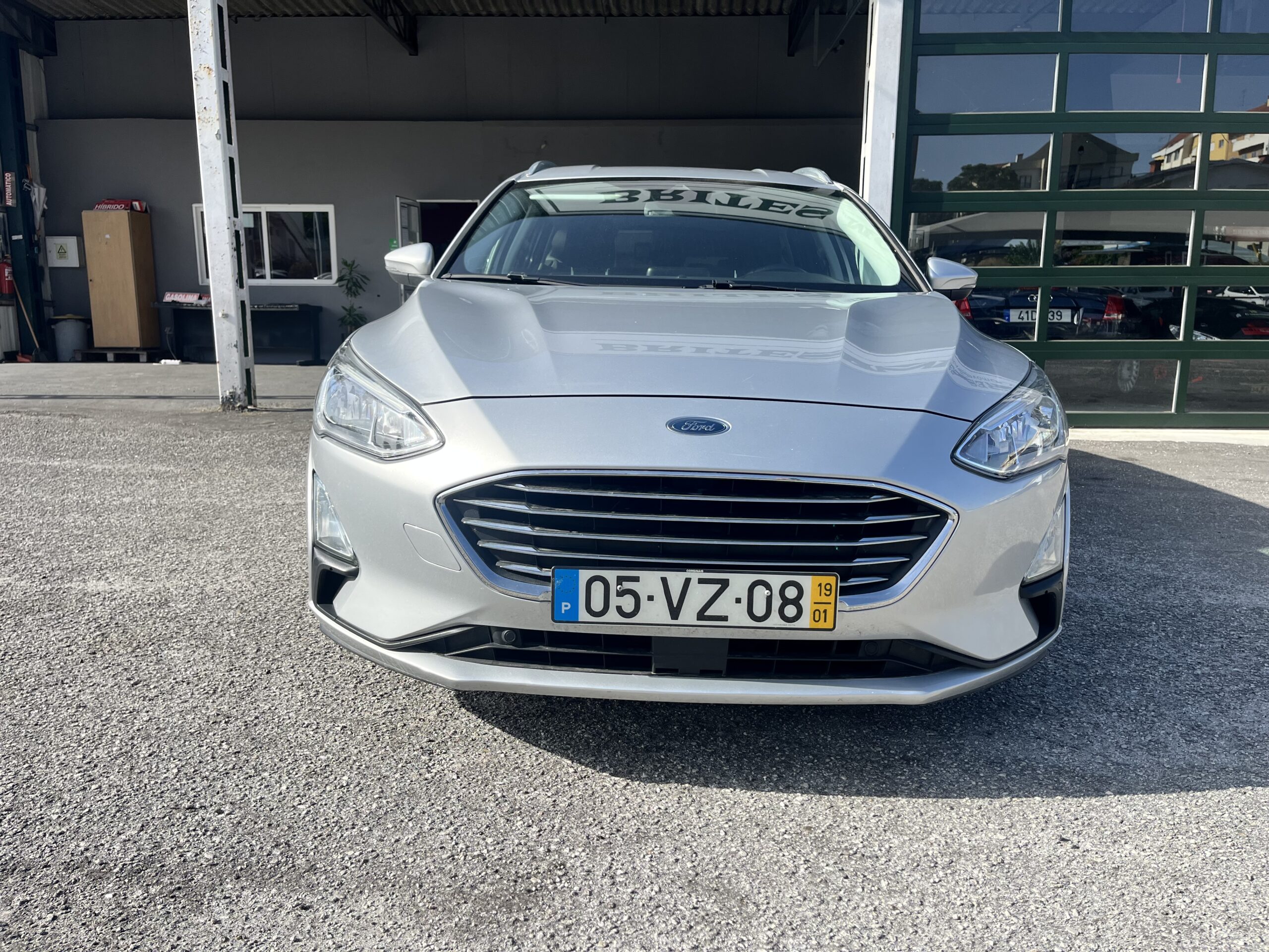 Ford Focus SW 1.5 TDCi Titanium - Image 5