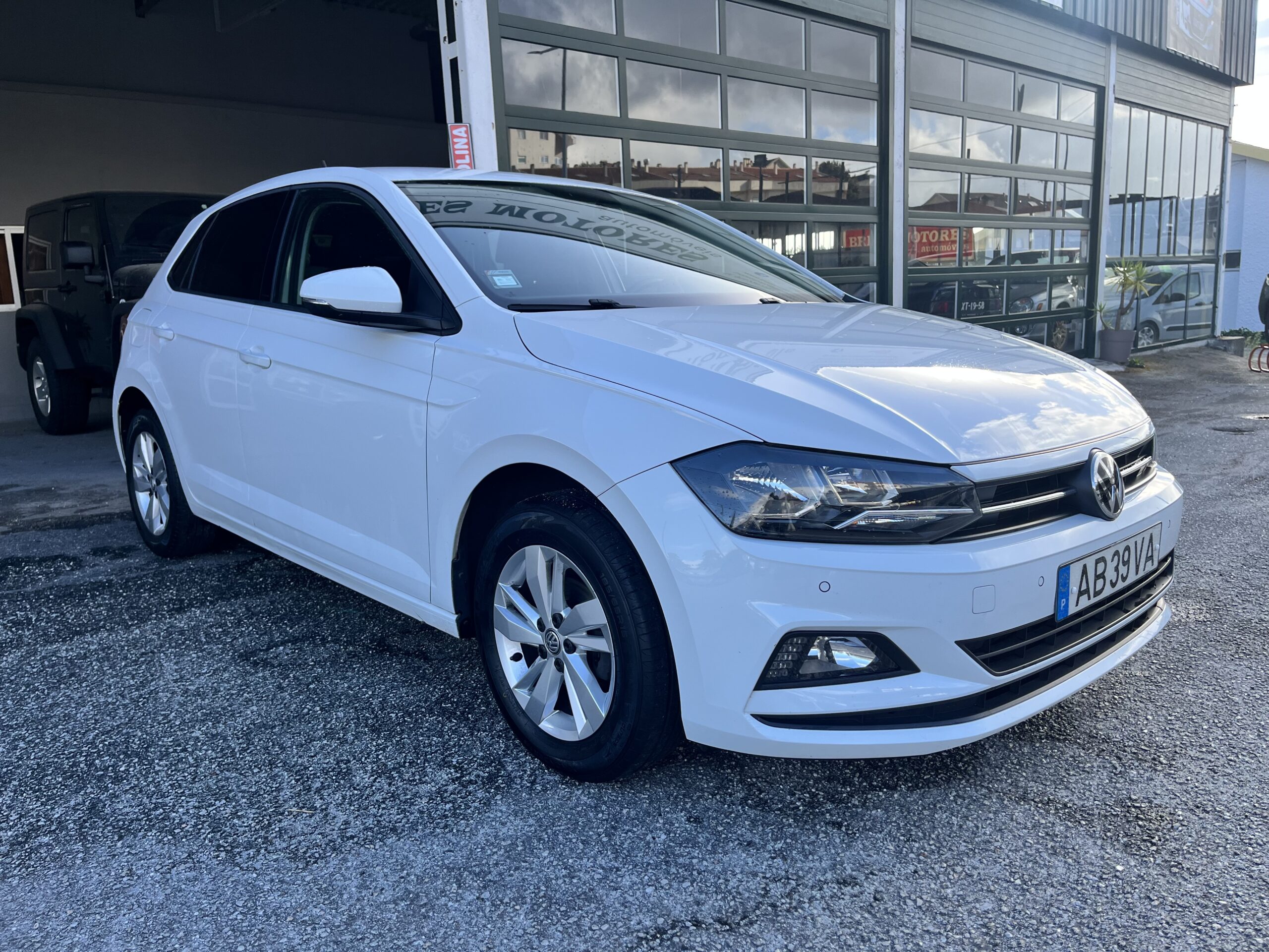 VW Polo 1.0 TSI Comfortline - Image 8