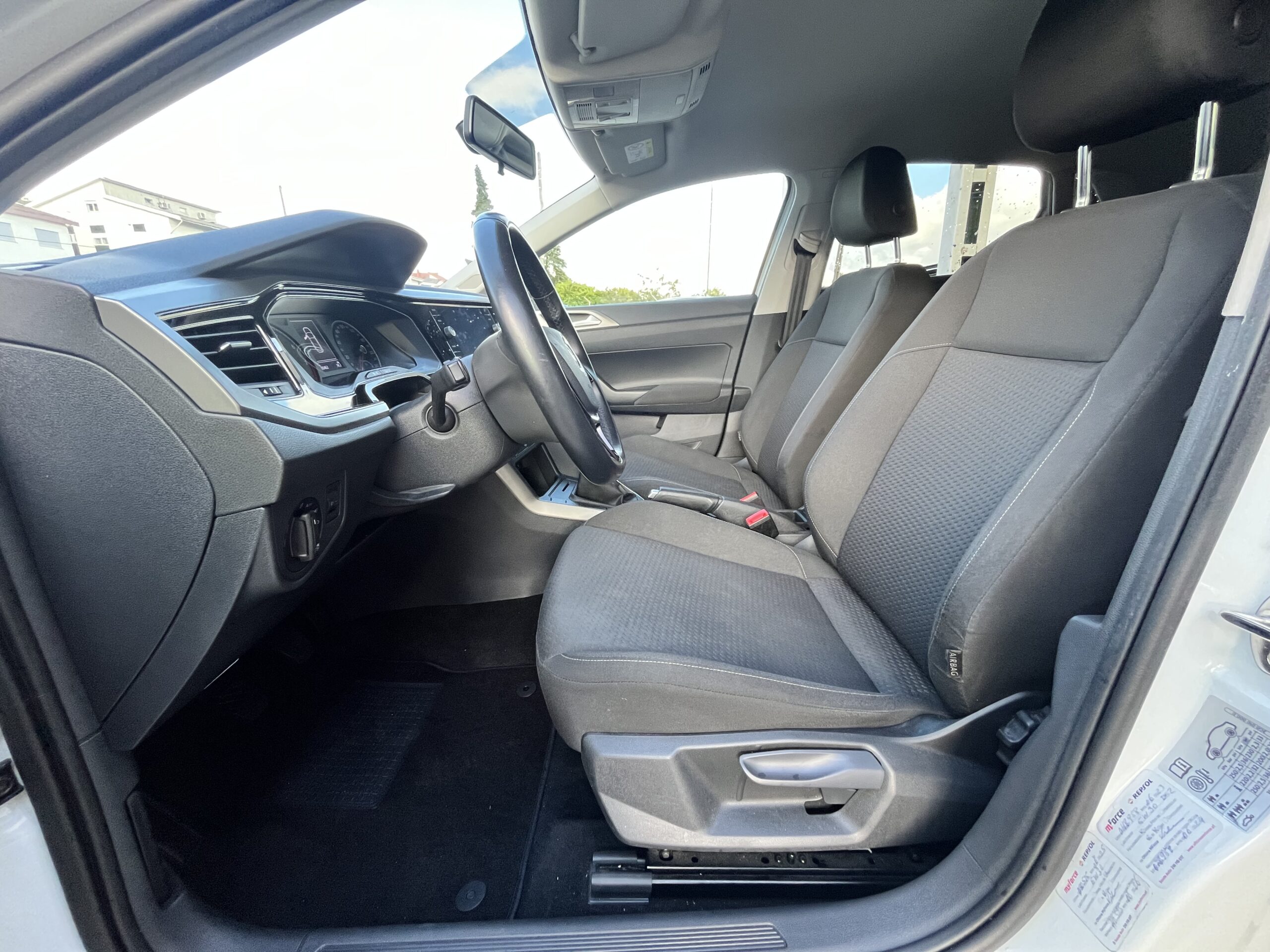 VW Polo 1.0 TSI Comfortline - Image 12