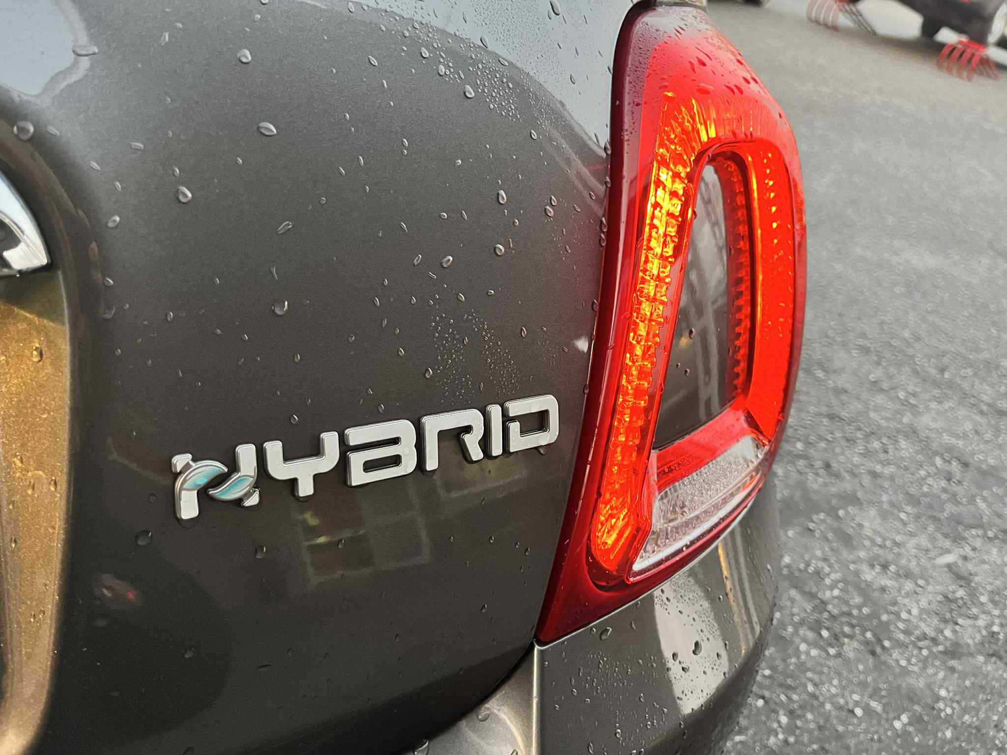 Fiat 500 1.0 Hybrid Lounge - Image 9