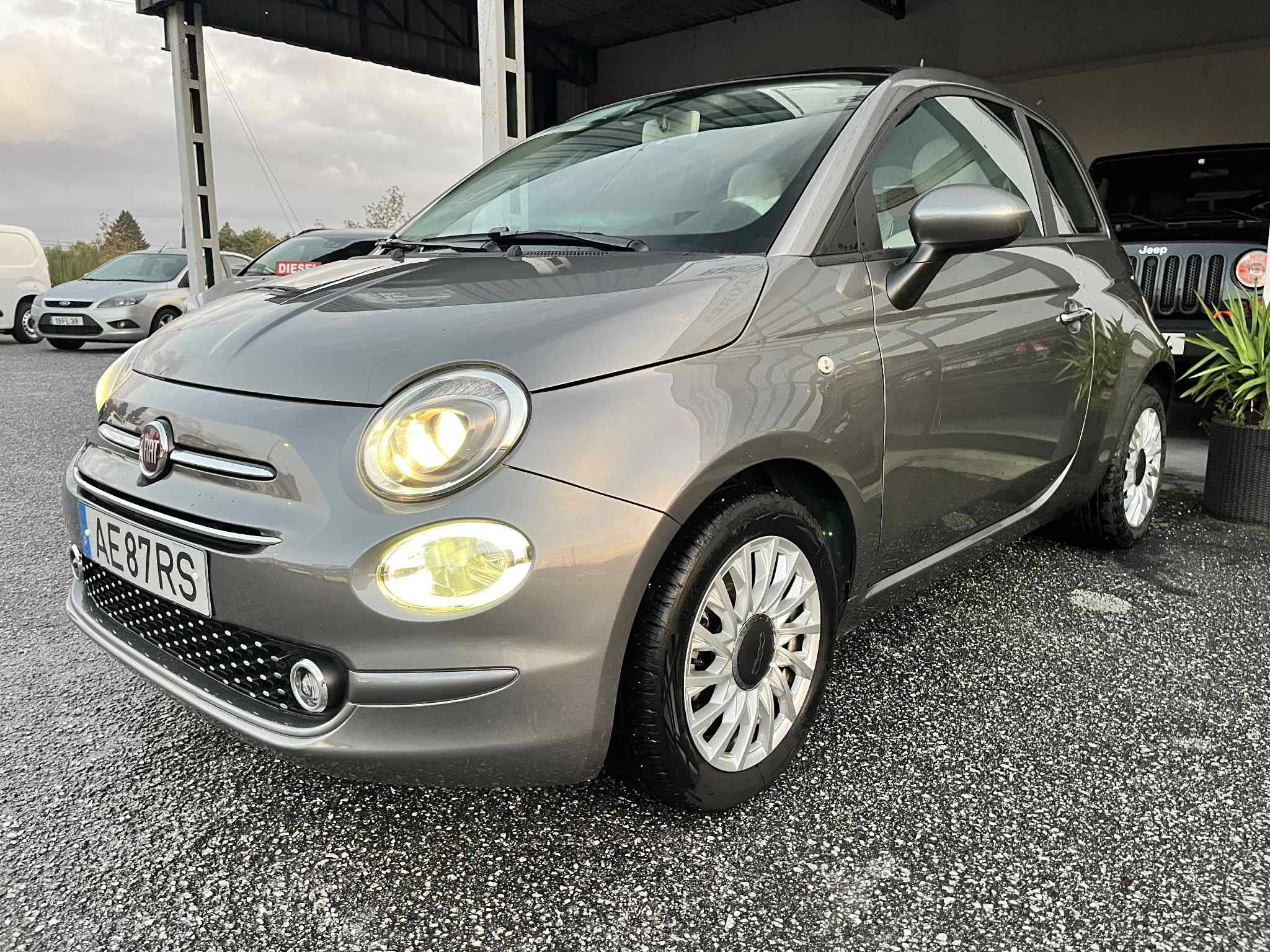 Fiat 500 1.0 Hybrid Lounge - Image 4